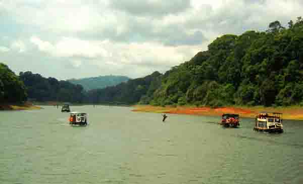 kerala tourist destination Thekkady